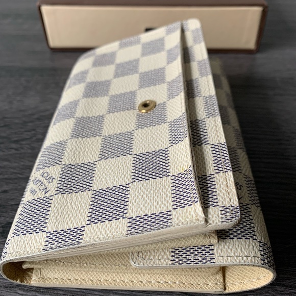 Louis Vuitton Alexandra Wallet Damier Azur - Picture 10 of 16